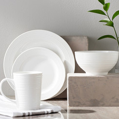 DINNERWARE